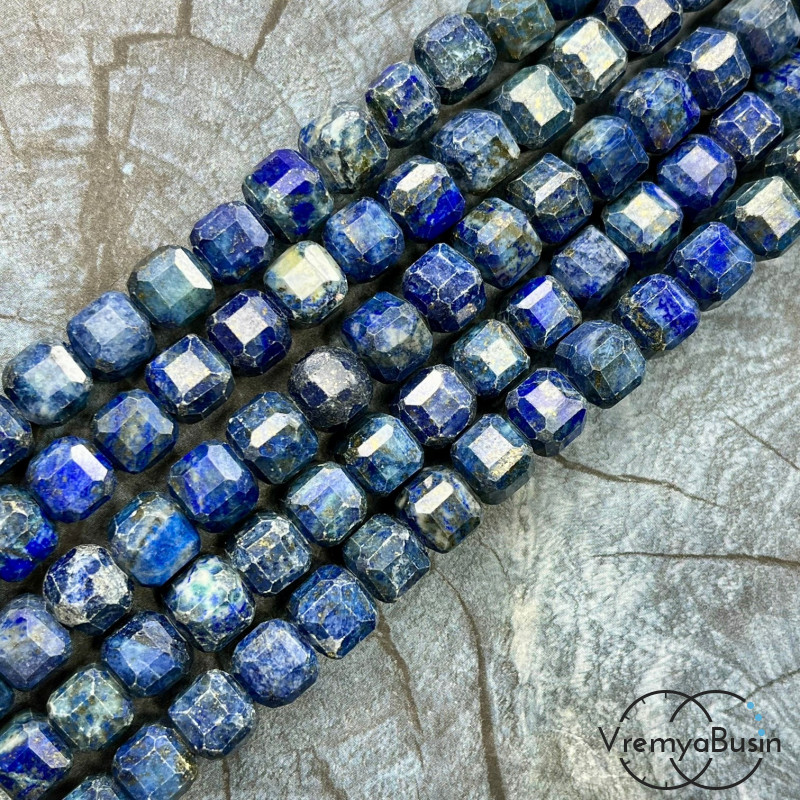 Лазурит, кубик ок. 8.5 мм с микроогранкой ювелирн.качества (1/2 нити, ок. 20 шт.)