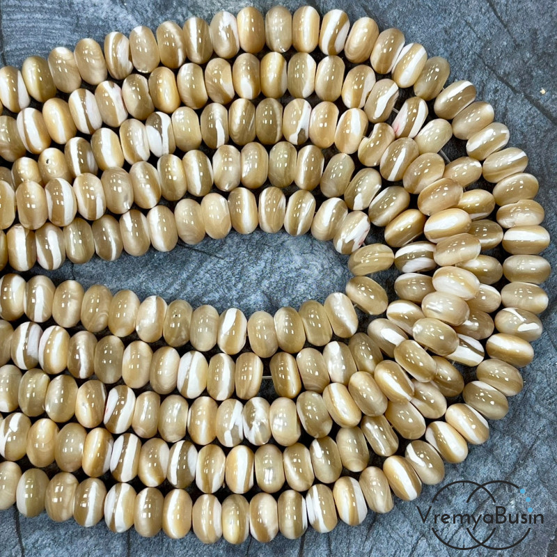 Бусина из перламутра, рондель гладкий 5х8 мм, цв. кремовый (нить, ок.  80  шт.)