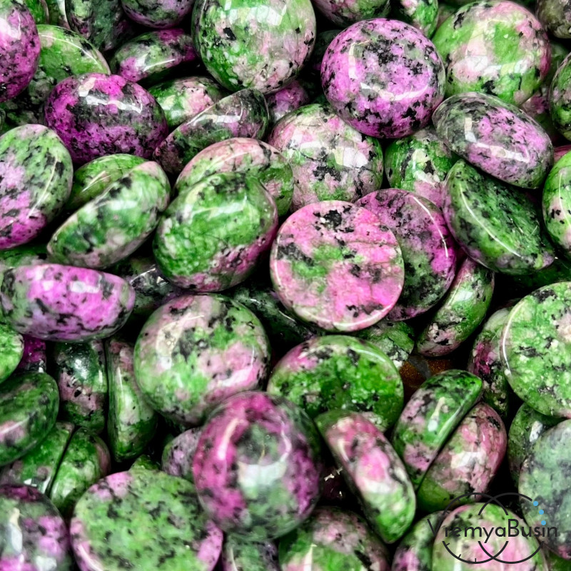 Цоизит имит., кабошон круглый 15 мм (1 шт.)