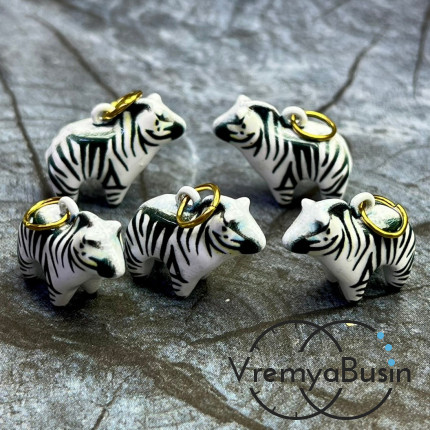 Подвески  из латуни с эмалью "Зебра", 18х15х7 мм (1 шт.)