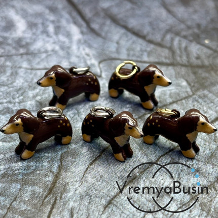 Подвески  из латуни с эмалью "Такса", 20х13х5 мм (1 шт.)