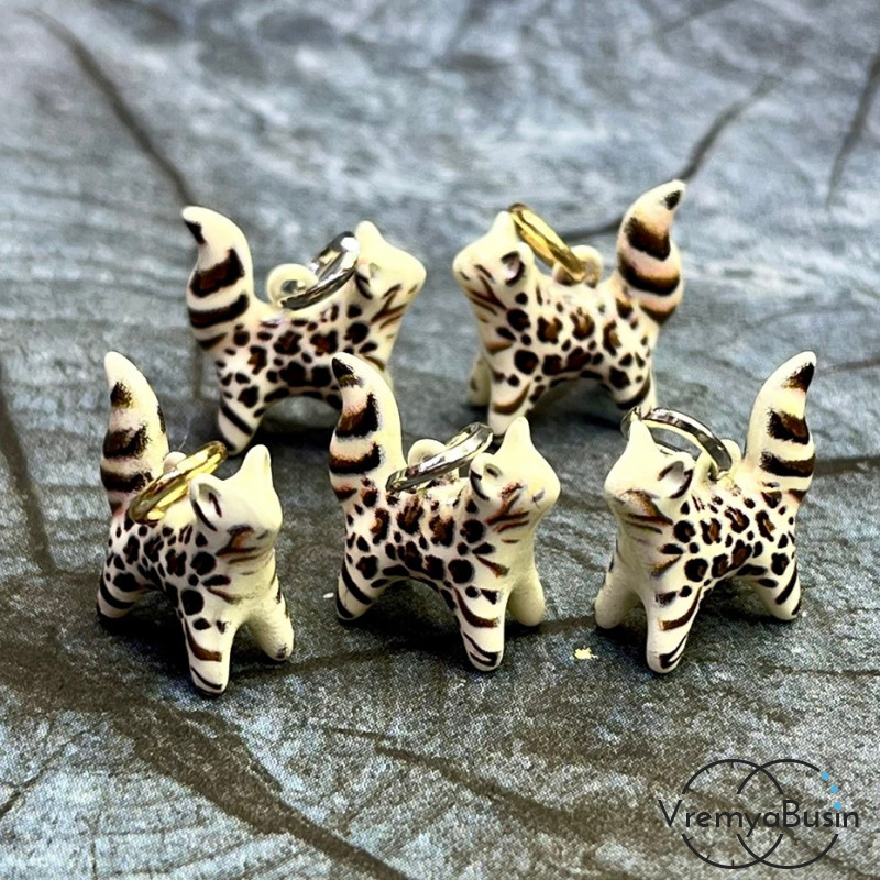 Подвески  из латуни с эмалью "Котик", 15х14х6 мм (1 шт.)