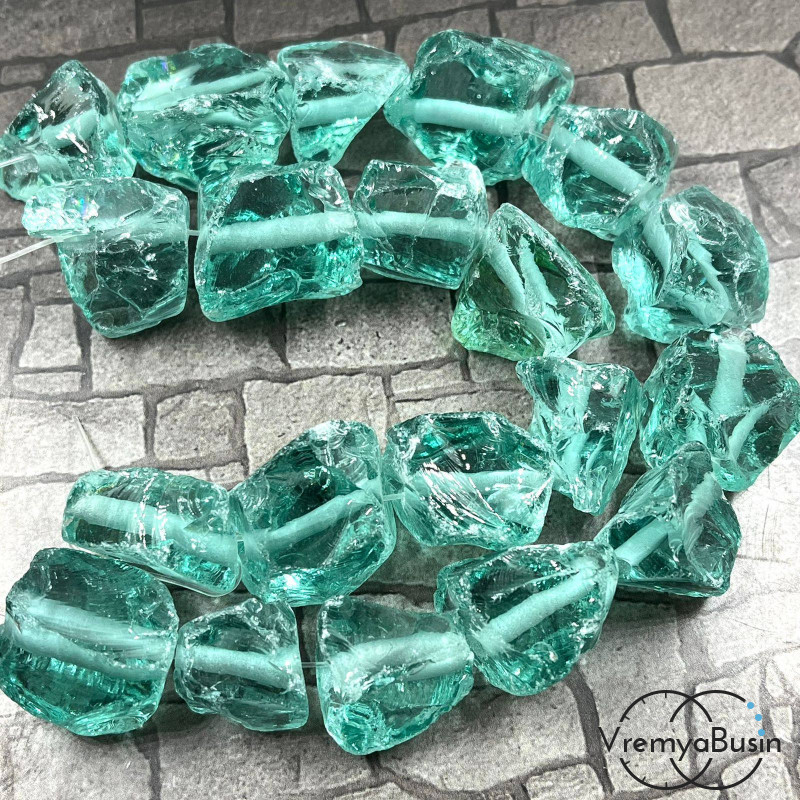 Аква-кварц, крупный необработанный кусочек, ок. 18-20 мм, цв.      МОРСКОЙ ВОЛНЫ   (10 шт.)