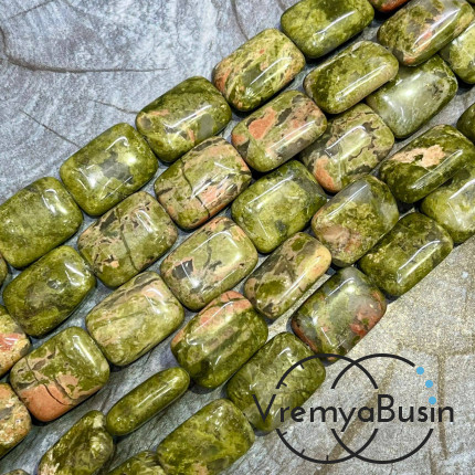 Унакит, прямоугольник плоский 13х18 мм (1/2 нити, ок. 10 шт.)