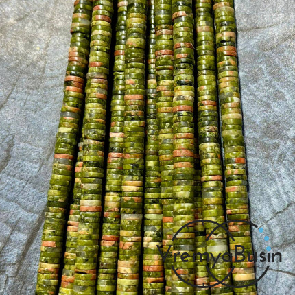 Унакит, плоские гладкие шайбы, 6х2 мм (1/2 нити, ок. 100 шт.)