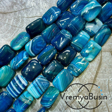 Агат тонированный, прямоугольник плоский 13х18 мм (1/2 нити, ок. 11 шт.)