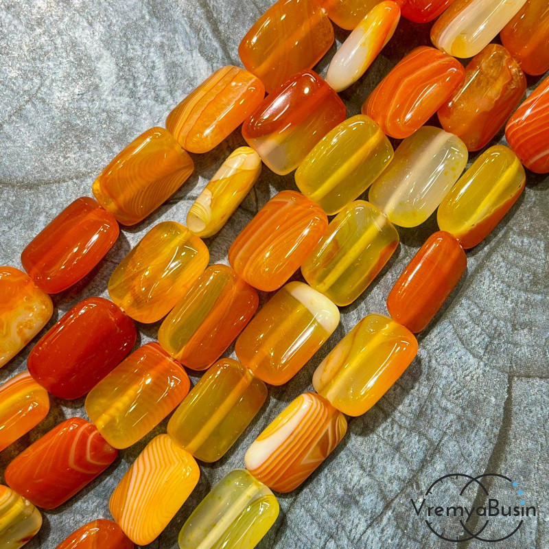 Агат тонированный, прямоугольник плоский 13х18 мм (1/2 нити, ок. 11 шт.)