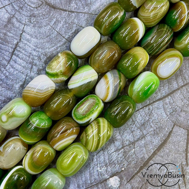 Агат тонированный, гладкий бочонок 13х18 мм (1/2 нити, ок. 11 шт.)