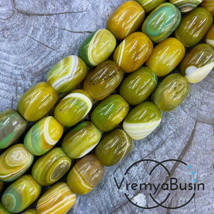 Агат тонированный, гладкий бочонок 13х18 мм (1/2 нити, ок. 11 шт.)