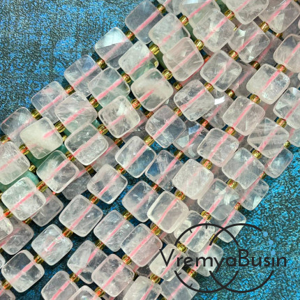 Розовый кварц, бусины граненые плоские кубики, ок. 10х10х5 мм (нить, ок. 30 шт.)