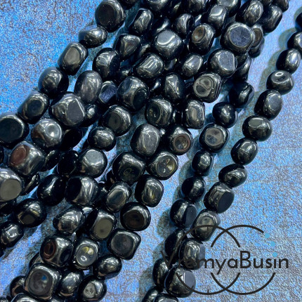 Обсидиан, галтовка округлая ок. 10 мм (нить, ок. 40 шт.)