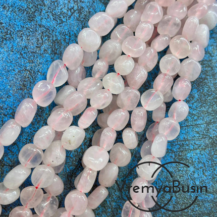 Розовый кварц, галтовка округлая ок. 10 мм (нить, ок. 40 шт.)