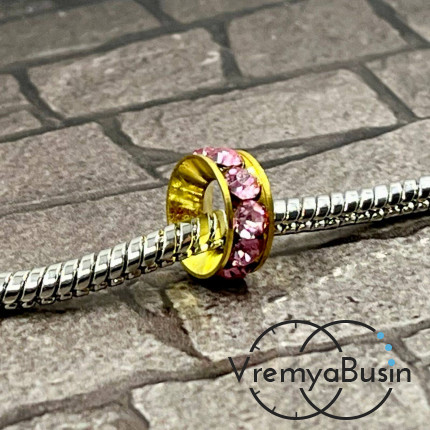 Бусина металлическая со стразами, кольцо 10х4 мм, цв. розовый  (1 шт.)