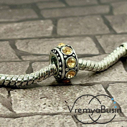 Бусина металлическая со стразами, 10х6 мм, цв. кремовый (1 шт.)