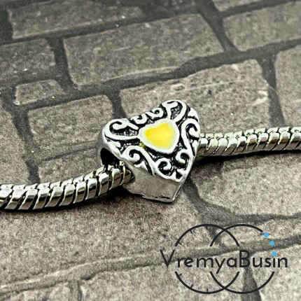 Бусины металлическая с эмалью, сердце 12х10х8 мм (1 шт.)