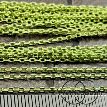 Цепочка металлическая с эмалью, звено ок. 1.5х2 мм, цв. салатовый  (1 м.)