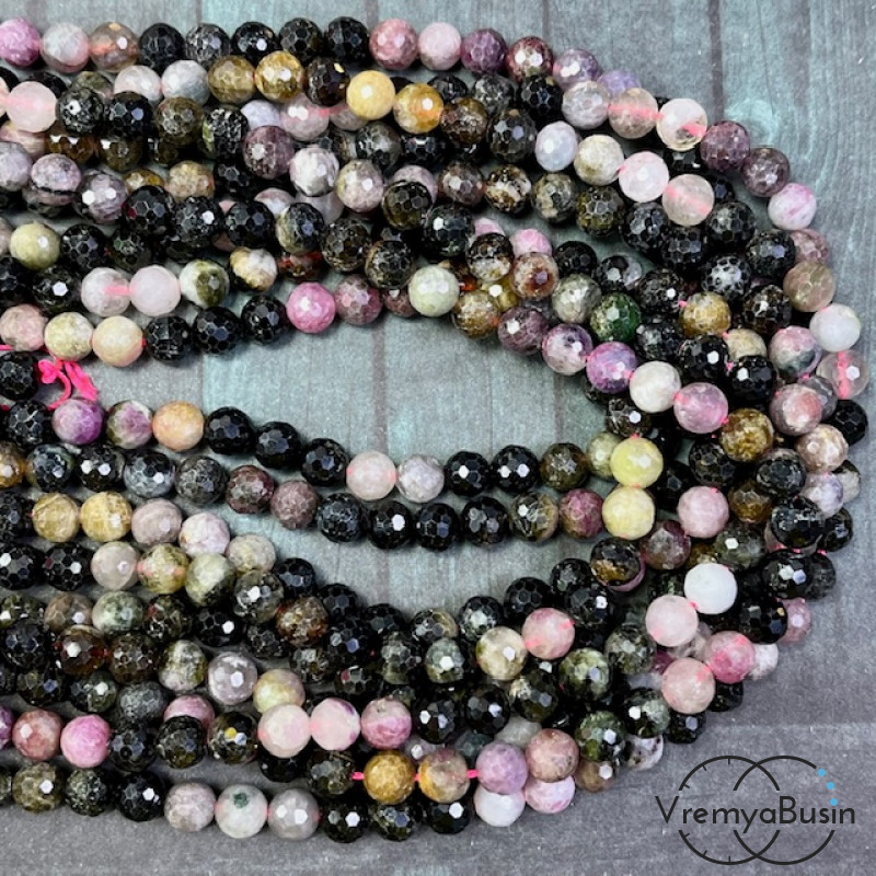 Турмалин, шарик граненый ок. 7 мм (1/2 нити, 28 шт.)