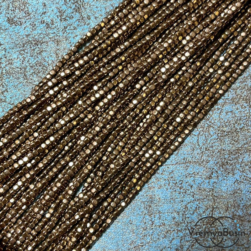 Гематит, округлый кубик 2х2 мм, цв. коричневый (нить, ок. 200 шт.)