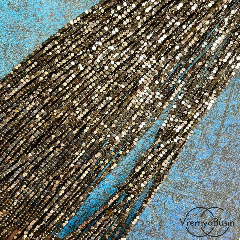 Гематит, кубик со скошенными уголками, 1.5 мм, цв. коричневый   (нить, ок. 250  шт.)