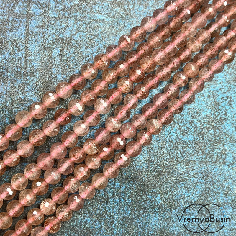 Кварц клубничный, шарик граненый 6 мм  (1/2 нити, ок. 32 шт.)
