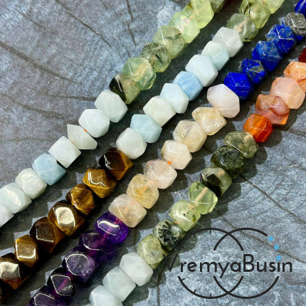Микс самоцветов, бусины свободной огранки ок. 15х18 мм (нить, ок. 50 шт.)