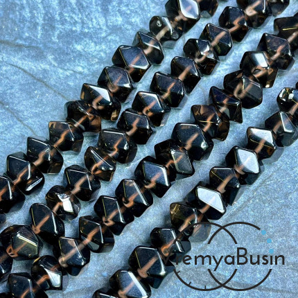 Раухтоаз дымчатый кварц, бусины свободной огранки ок. 15х18 мм (нить, ок. 50 шт.)