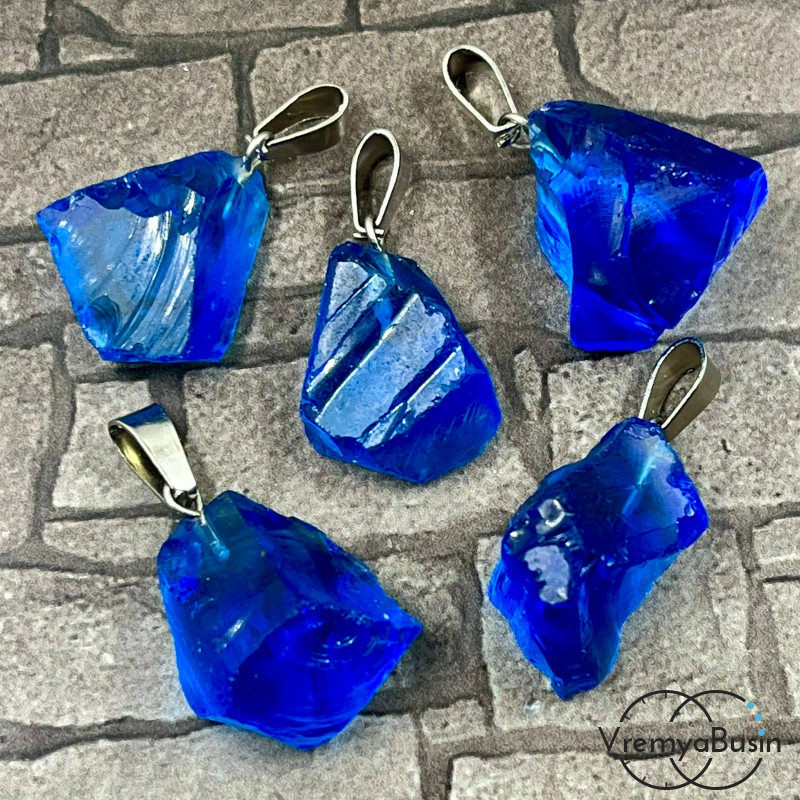 Аква-кварц, подвеска из скола необработанного камня, ок. 15х20 мм (1 шт.)