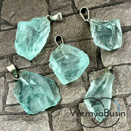 Аква-кварц, подвеска из скола необработанного камня, ок. 15х20 мм (1 шт.)
