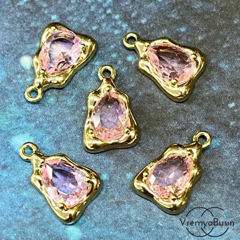 Подвеска с фианитом, капля 14х9 мм, латунь с позолотой, цв. розовый  (1 шт.)