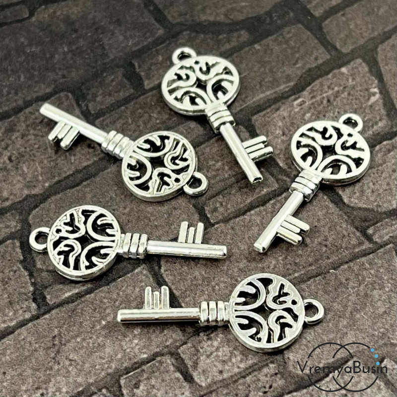 Ключ. Подвеска металлическая, 26х12 мм, цв.  серебро (1 шт.)