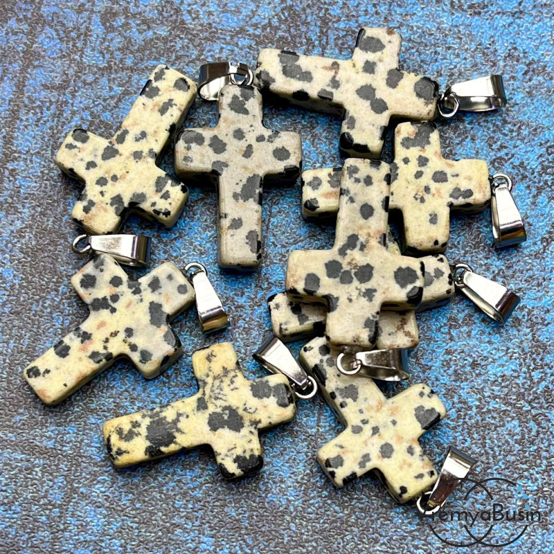 Яшма долматин, порфир. Подвеска из камня, крестик 18х25х5 мм (1 шт.)