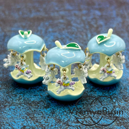 Бусина с эмалью "Яблоко-карусель", ок. 24х17 мм, из латуни с позолотой (1 шт.)