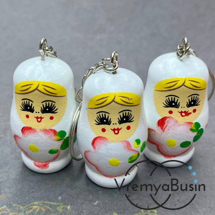 Подвеска из дерева «Матрешка», ок. 25х40 мм, цв. белый  (1 шт.)