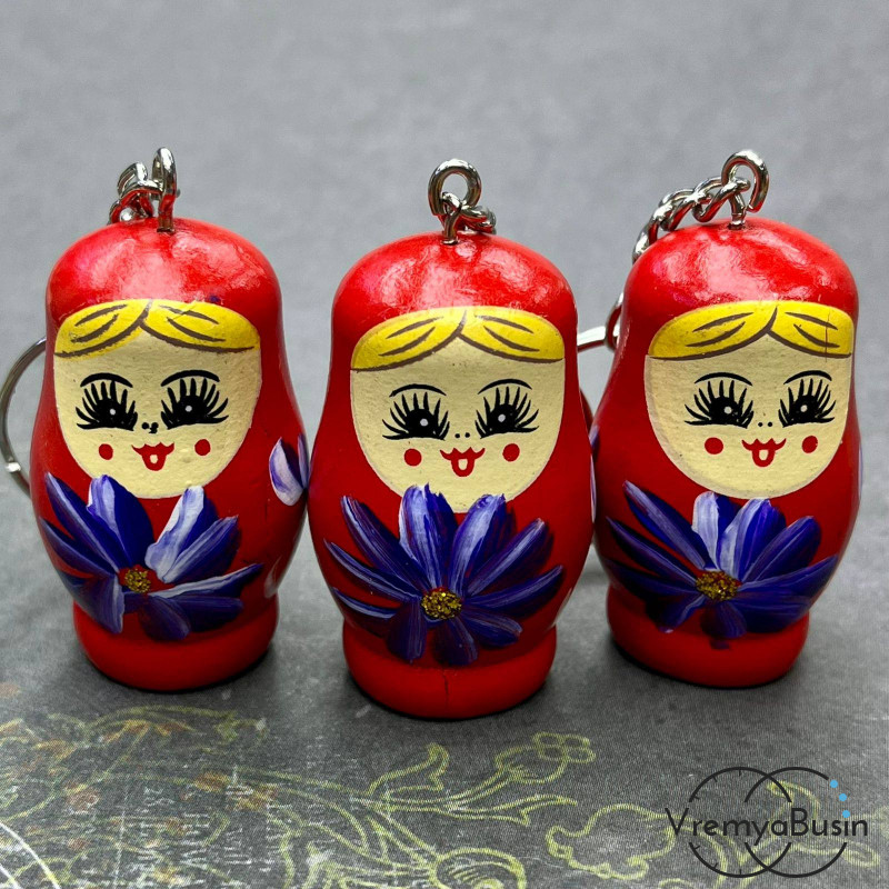 Подвеска из дерева «Матрешка», ок. 25х40 мм, цв. красный  (1 шт.)