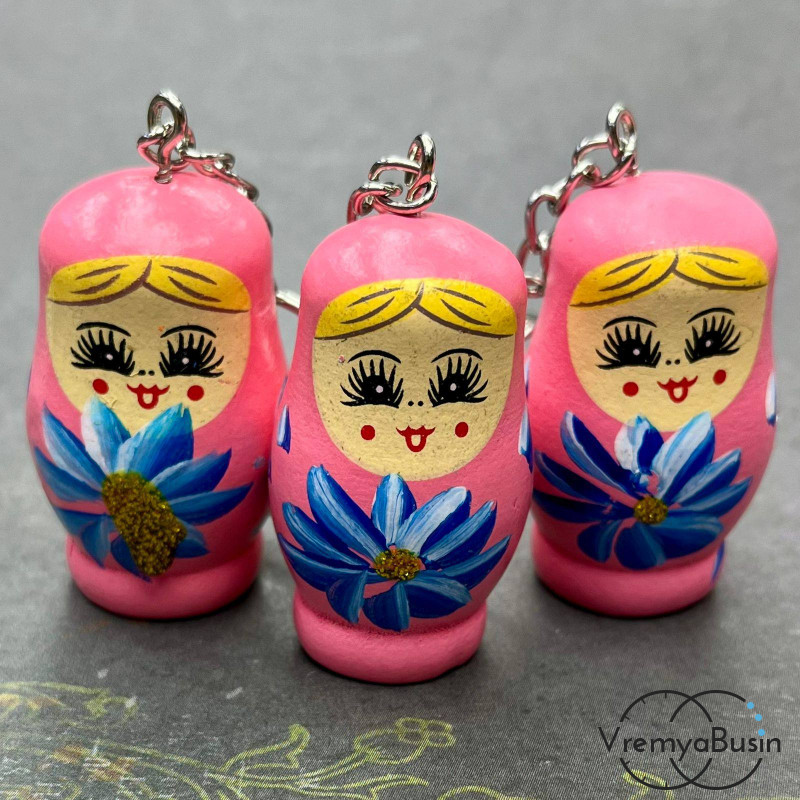 Подвеска из дерева «Матрешка», ок. 25х40 мм, цв. розовый  (1 шт.)