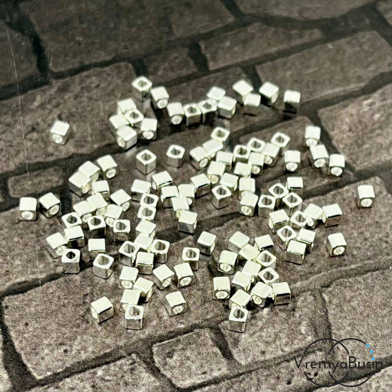 Разделители кубики, 2 мм, цв. серебро (упак. ок. 100 шт.)