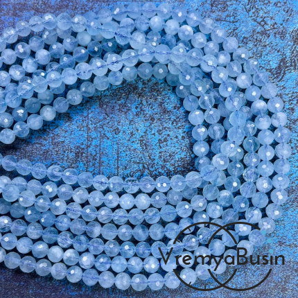 Аквамарин, шарик ок. 6 мм с ювелирной огранкой (1/2 нити, ок. 32 шт.)