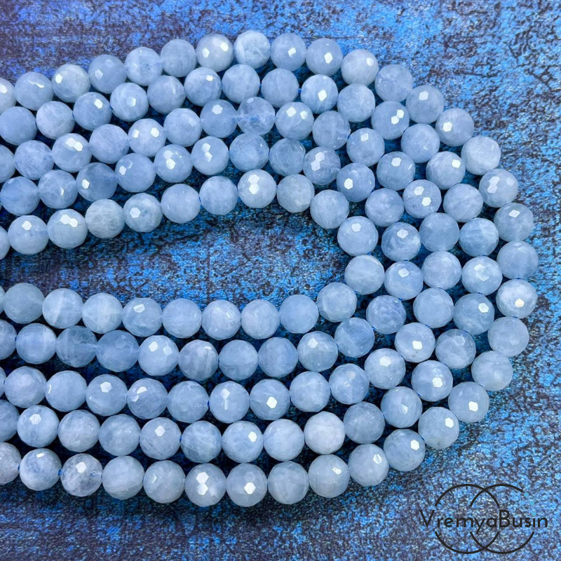Аквамарин, шарик ок. 7 мм с ювелирной огранкой (1/2 нити, ок. 27 шт.)