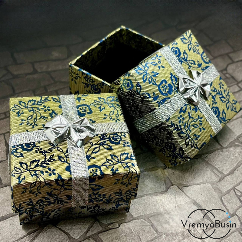 Коробочка подарочная с рисунком, 6х6х4 см, цв.    синий     (1 шт.)