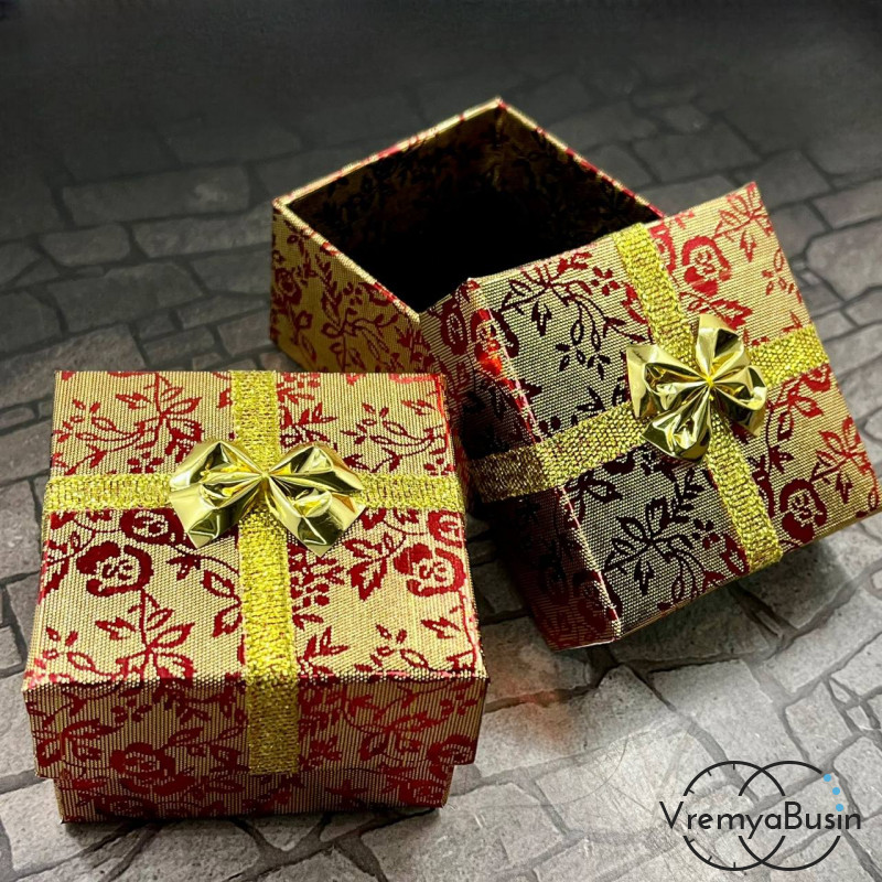 Коробочка подарочная с рисунком, 6х6х4 см, цв.    красный     (1 шт.)