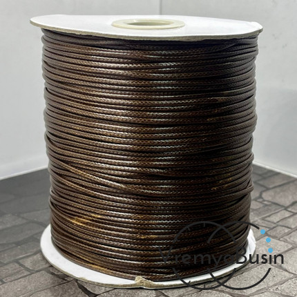 Шнур вощеный лавсановый 1.5 мм, цв. коричневый (1 м.)