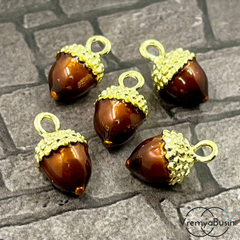 Подвеска из цинкового сплава с эмалью "Желудь", 14х9 мм, цв. золото (1 шт.) 