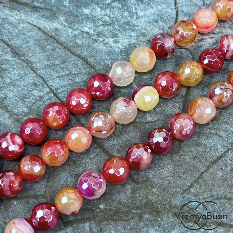 Агат тонир., шарик граненый 10 мм, цв.   красный   (нить, ок. 38 шт.)