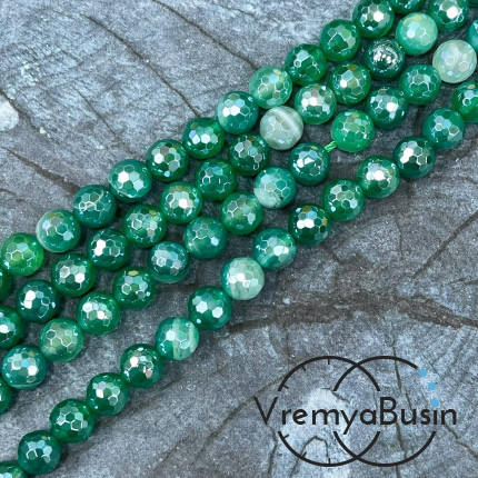 Агат тонир., шарик граненый 8 мм, цв.  зеленый    (нить, ок. 48 шт.)