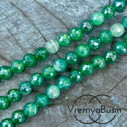 Агат тонир., шарик граненый 10 мм, цв.  зеленый    (нить, ок. 38 шт.)