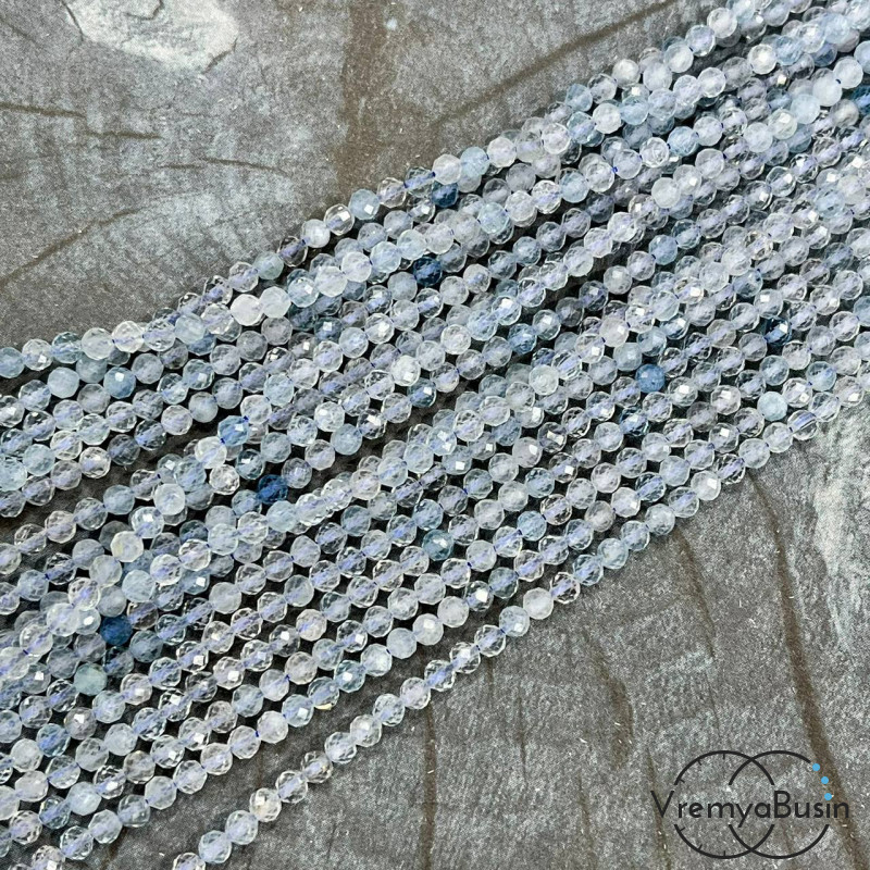 Аквамарин, самые мелкие граненые бусины, шарик 3 мм ААА качество (нить, ок. 40 см.)