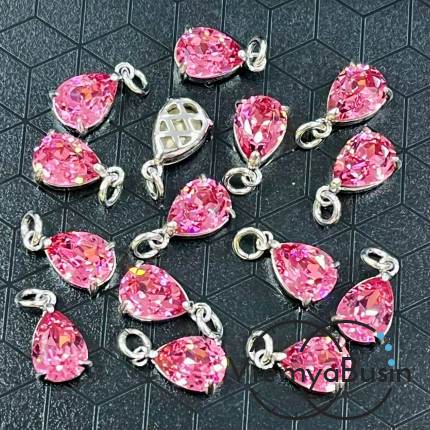 Подвеска с фианитом, капля 11х7 мм, латунь с родиевым покрытием (1 шт.)