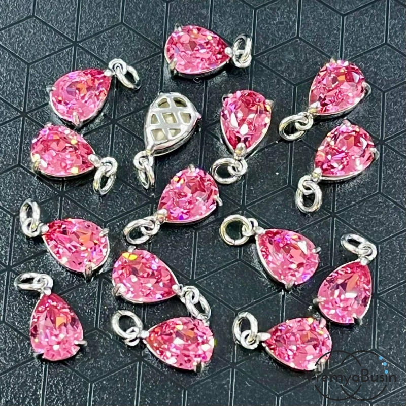 Подвеска с фианитом, капля 11х7 мм, латунь с родиевым покрытием (1 шт.)