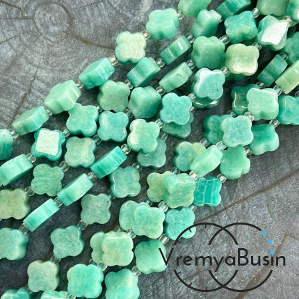 Амазонит. Бусины клевер гладкие ок.  12х5 мм (нить, ок. 28 шт.)