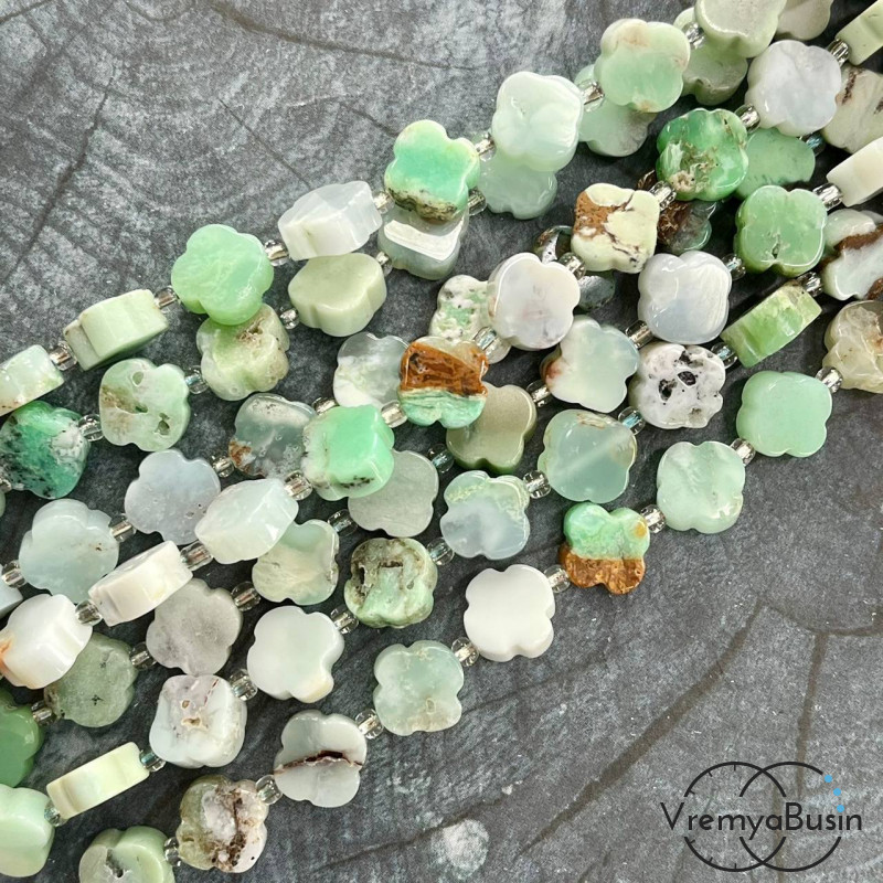 Хризопраз. Бусины клевер гладкие ок.  12х5 мм (нить, ок. 28 шт.)